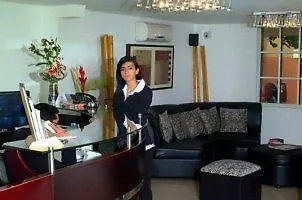 Hotel Calima Real
