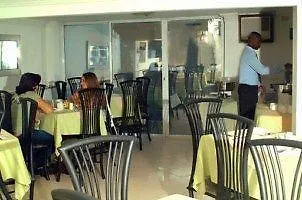 Hotel Calima Real